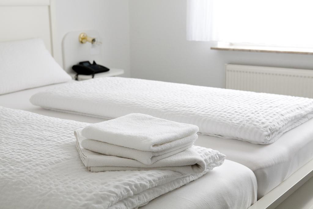 Hotel Asslar Rum bild